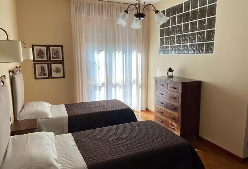 Bed and Breakfast La Via Del Sole