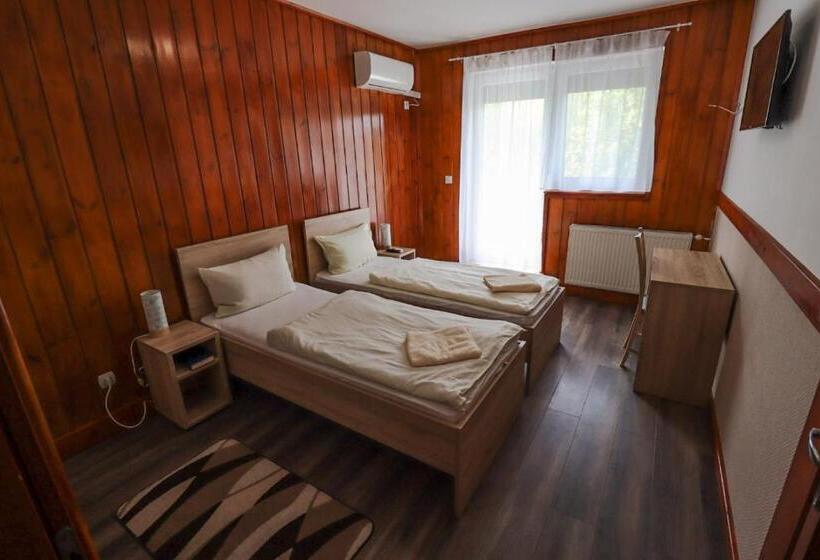 Bed and Breakfast Vadkacsa Panzio