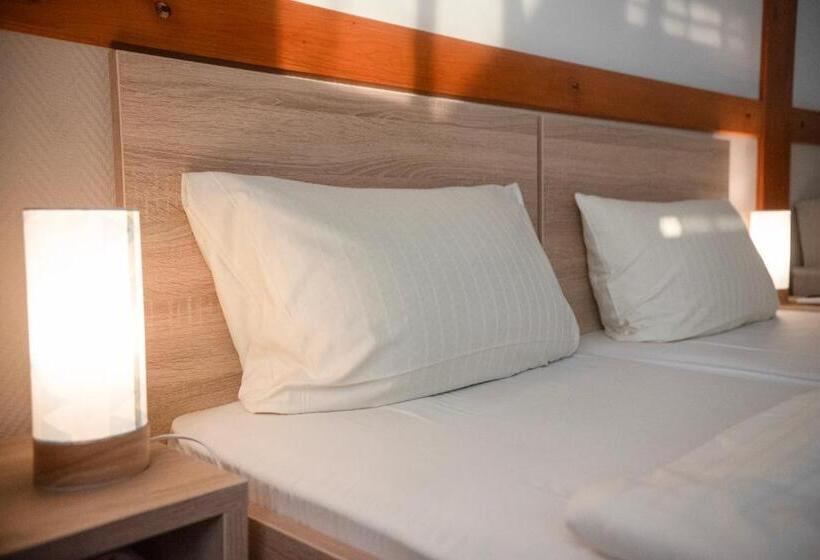 Bed and Breakfast Vadkacsa Panzio