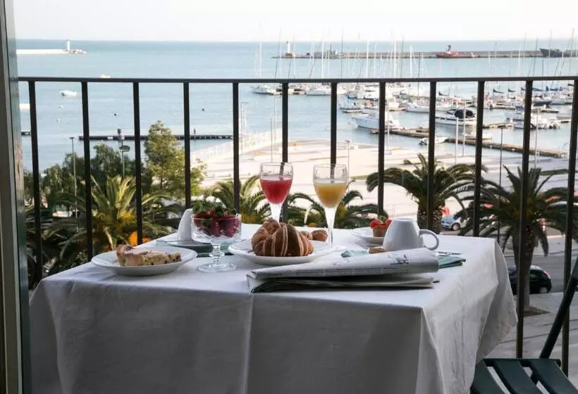 La Dolce Vista   B&b Di Charme