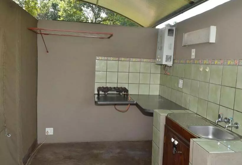 استراحتگاه Sabie River Camp