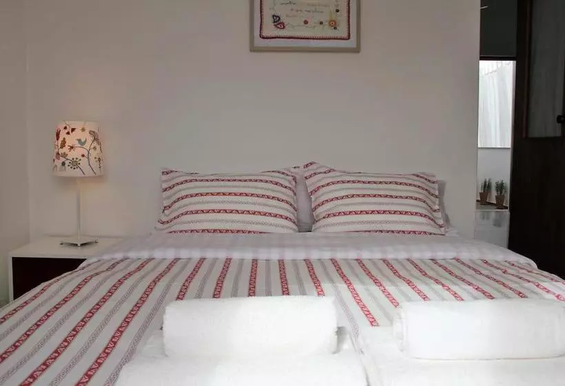Tavira Guest Bed & Breakfast