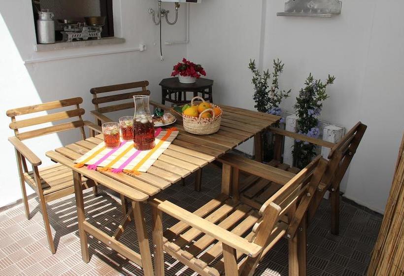 Tavira Guest Bed & Breakfast