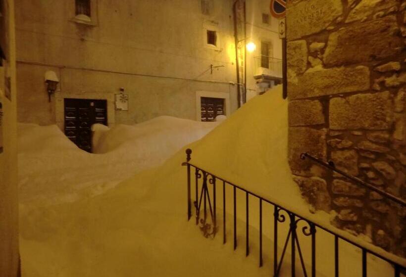 צימר Albergo Lo Scrigno