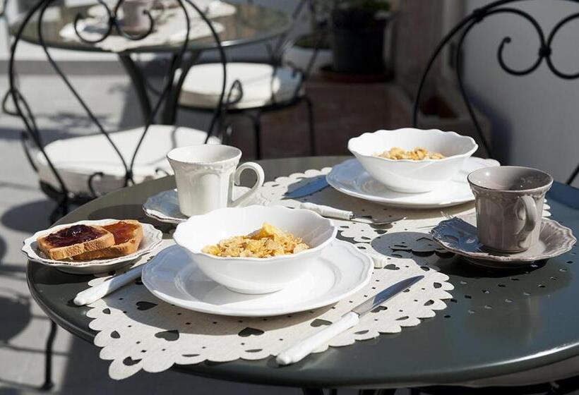 مبيت وإفطار La Maurella