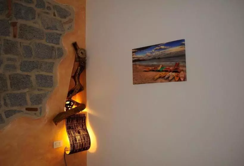 ベッドアンドブレックファースト La Pavoncella