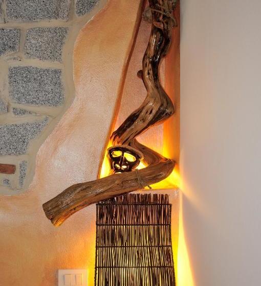 ベッドアンドブレックファースト La Pavoncella