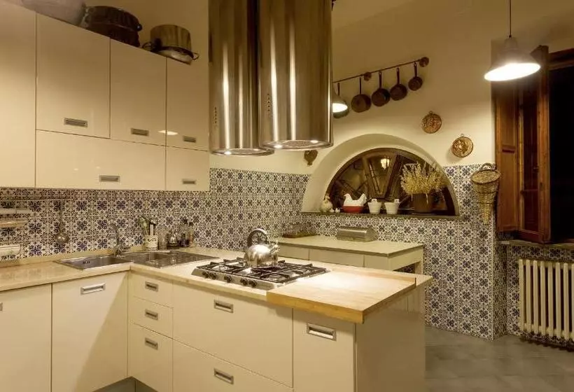 Aamiaismajoitus (B&B) Relais Mastro Cinghiale