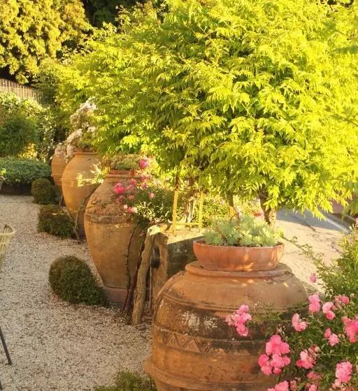 Aamiaismajoitus (B&B) Relais Mastro Cinghiale