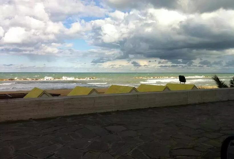 هتل Pensione Villa Ida