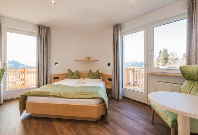 בית מלון כפרי Salten