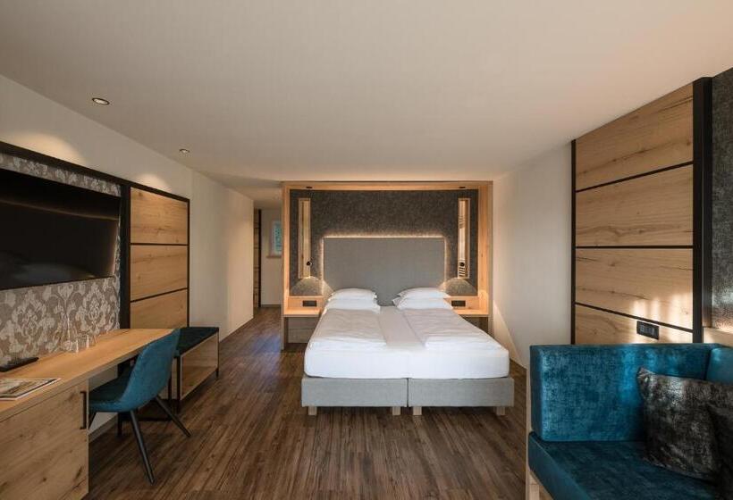 בית מלון כפרי Salten