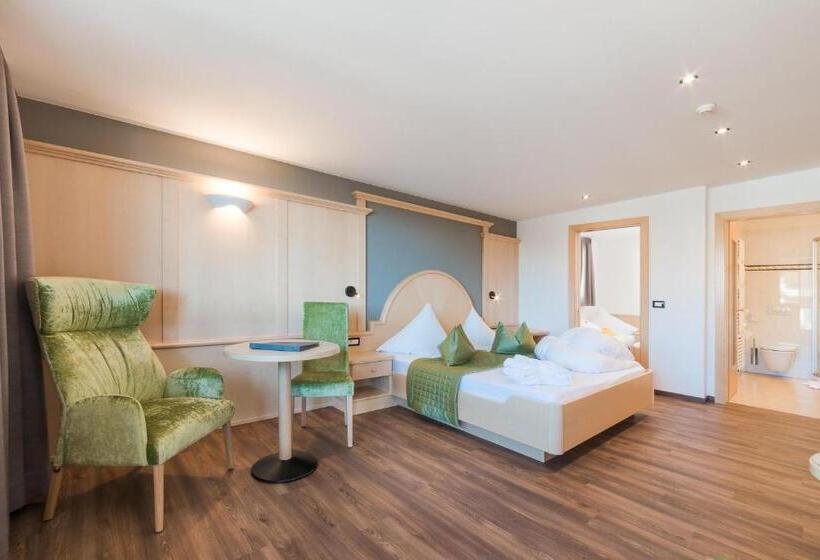 בית מלון כפרי Salten