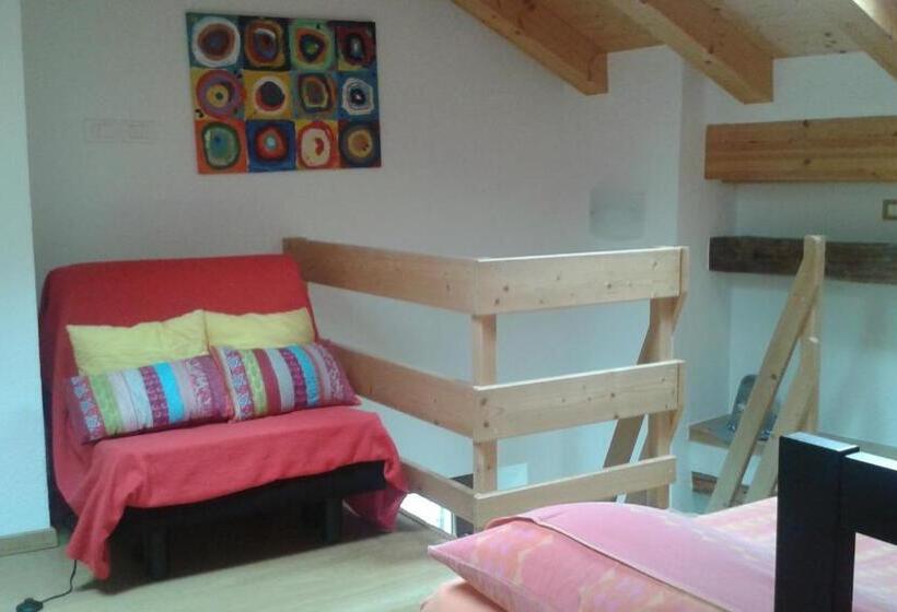 צימר Sot I Volz   Affittacamere