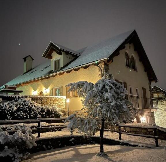 تختخواب و صبحانه Casa Brencio