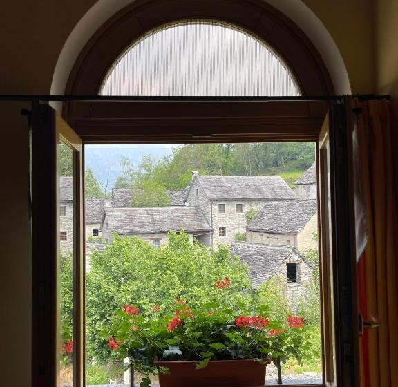 تختخواب و صبحانه Casa Brencio