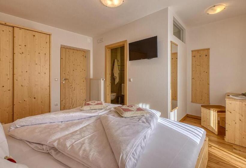 住宿加早餐 Garni Appartments Helvetia