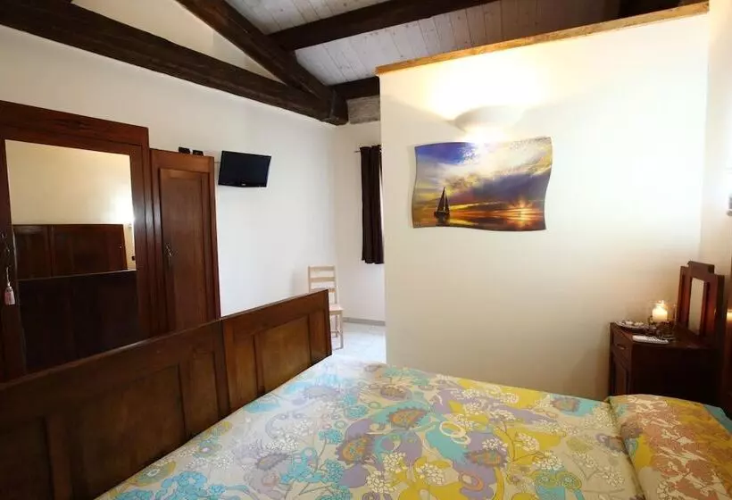 ベッドアンドブレックファースト Il Casale Dei Ciliegi