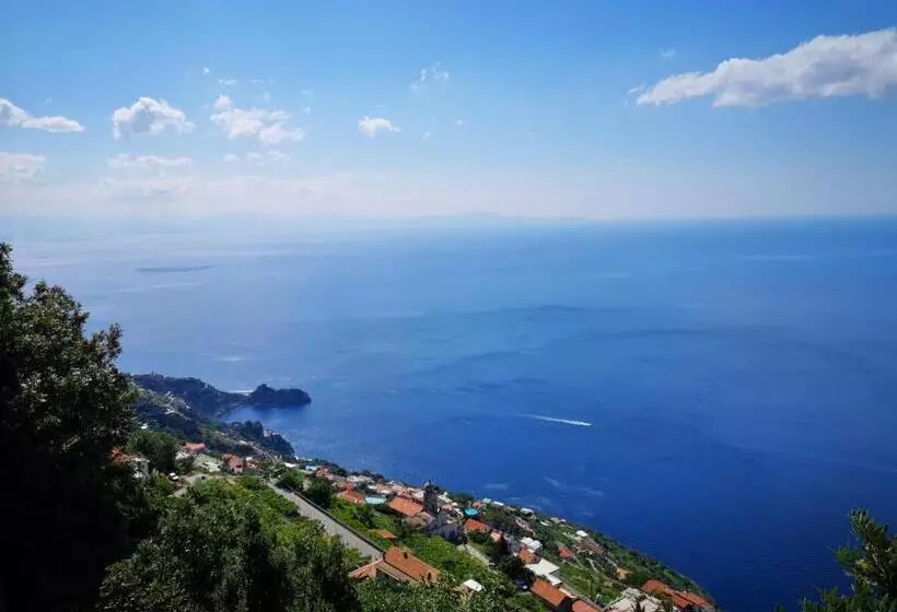 Aamiaismajoitus (B&B) La Cascina Camere