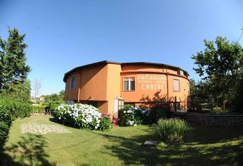 Aamiaismajoitus (B&B) La Cascina Camere