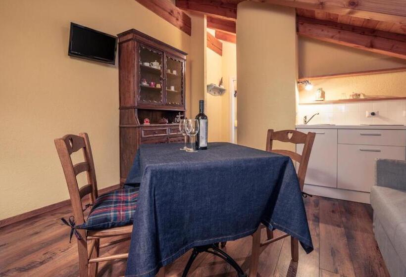 مبيت وإفطار Rifugio Lilla