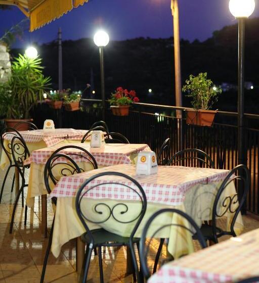 مبيت وإفطار Valle D'agrò