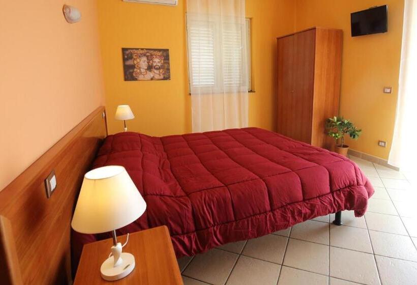 مبيت وإفطار Valle D'agrò