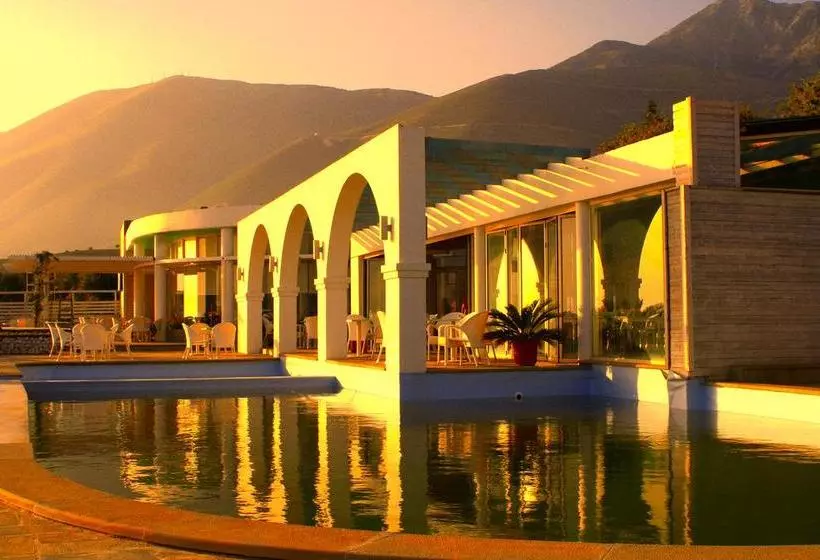 Drymades Inn Resort