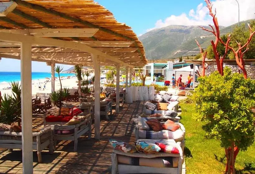 Drymades Inn Resort