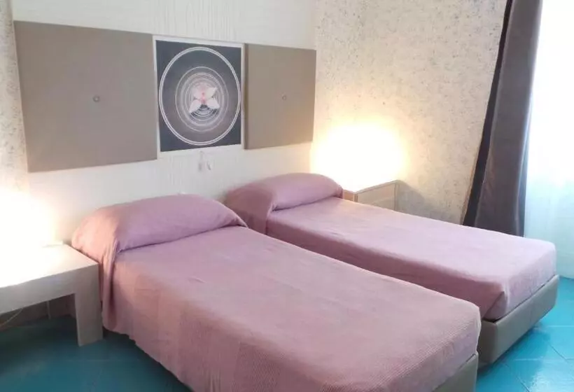 ホテル Albergo Villa Anna