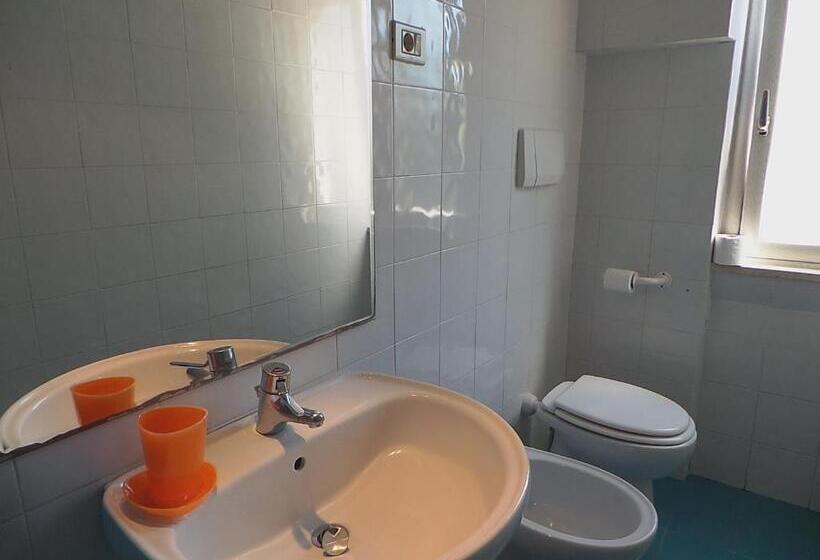 호텔 Albergo Villa Anna