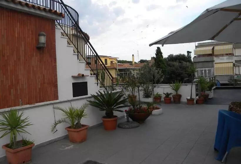 ホテル Albergo Villa Anna