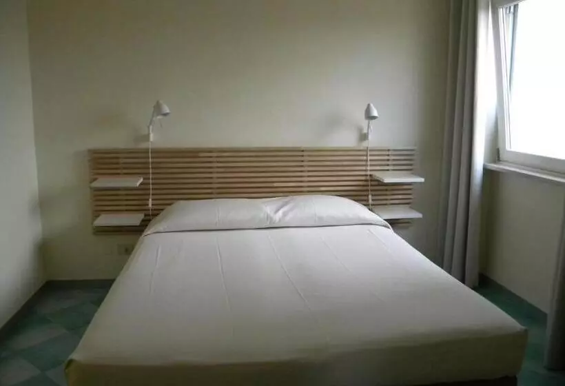 ホテル Albergo Villa Anna