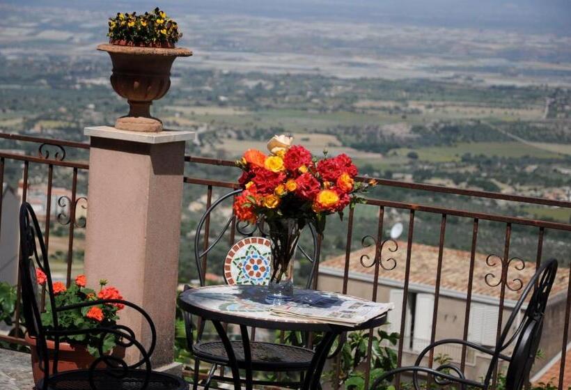 בית מלון כפרי Albergo Villa Nobile