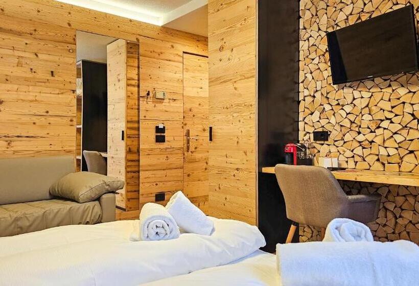 호텔 Alps Oriental Wellness