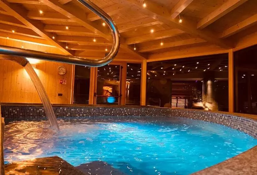 Hotelli Alps Oriental Wellness