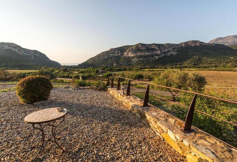 호텔 Auberge Lustincone