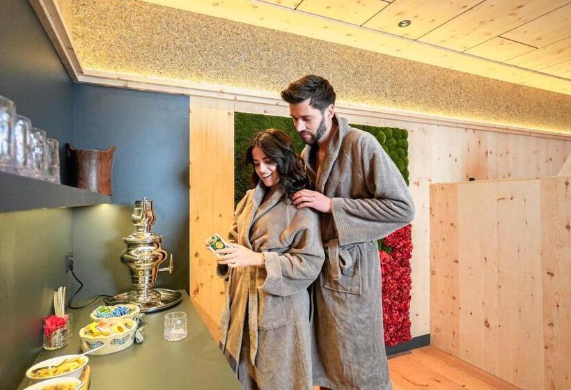 בית מלון כפרי Pozzamanigoni