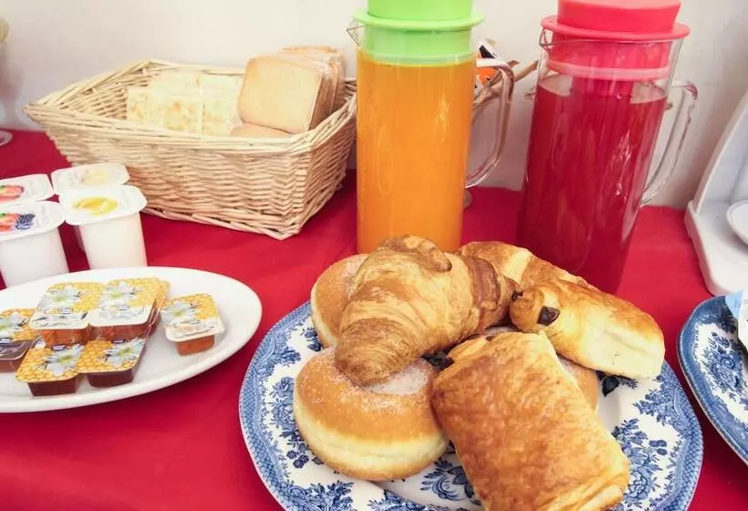 Hotelli Rose & Crown