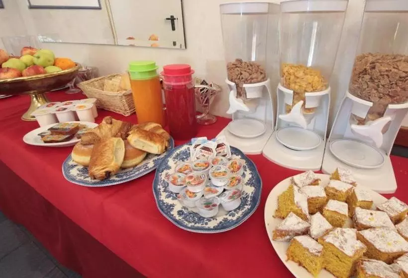 Hotelli Rose & Crown