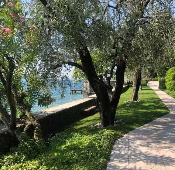 Hotelli Villa Giulia