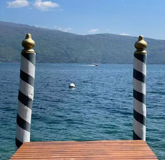 Hotelli Villa Giulia