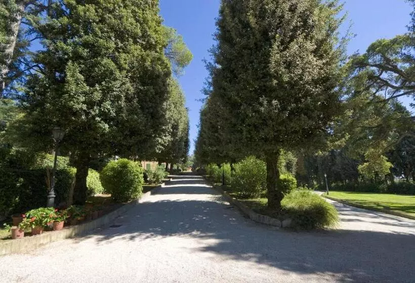 Hotelli Villa Verdefiore