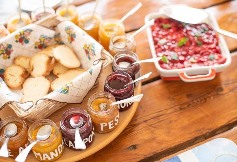 Mare Indaco Bed & Breakfast