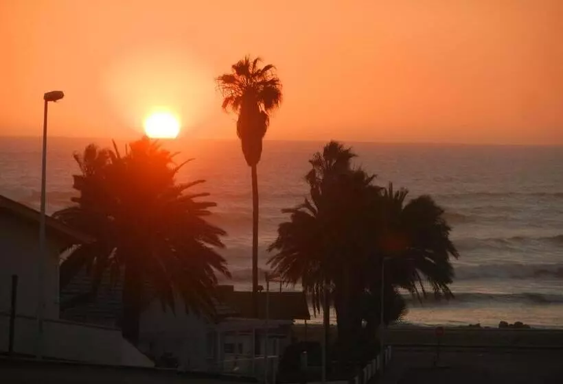 هاستل Sea View Bliss Guesthouse With Self Catering