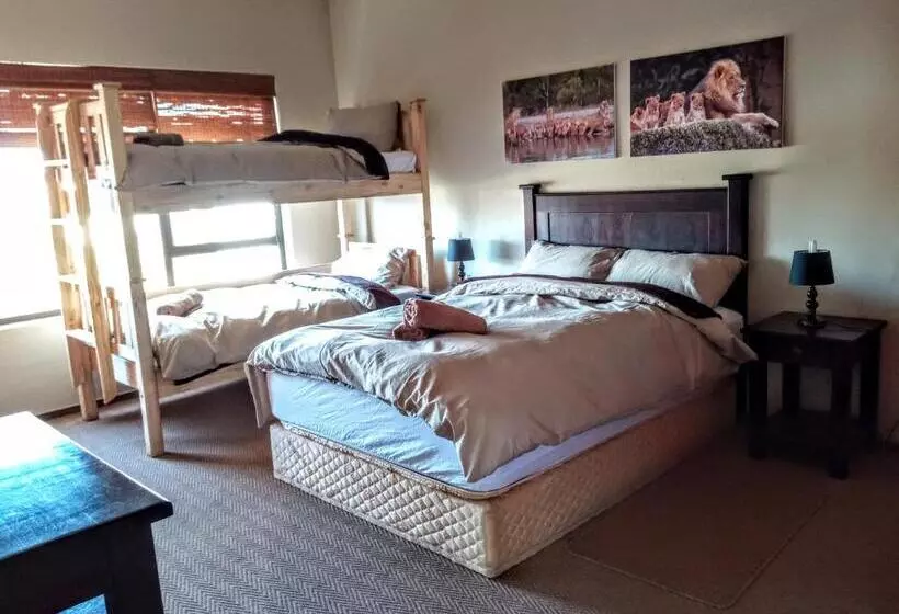 هاستل Sea View Bliss Guesthouse With Self Catering
