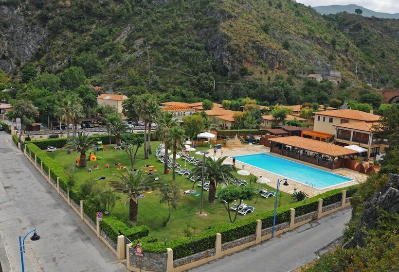 Arcomagno Hotel Village Club