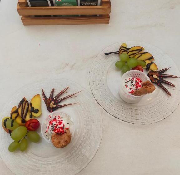 Bed & Breakfast Hostel H24