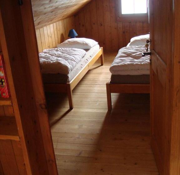 Hostel Rotschuo Jugend  Und Familienferien