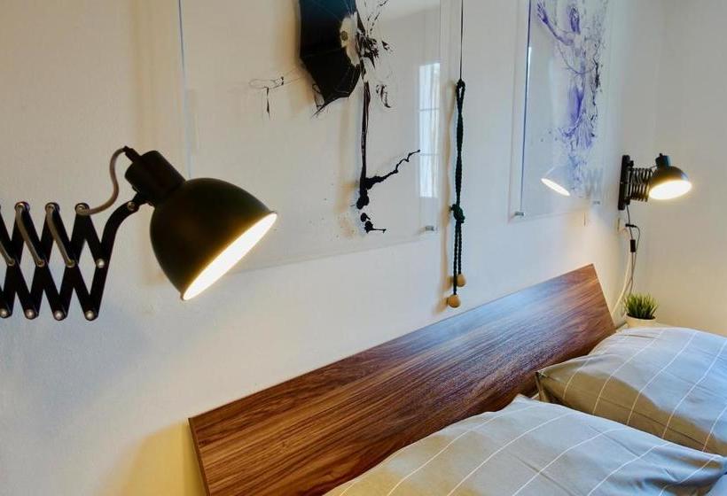 فندق Bedhub - Swisslodge Arbon